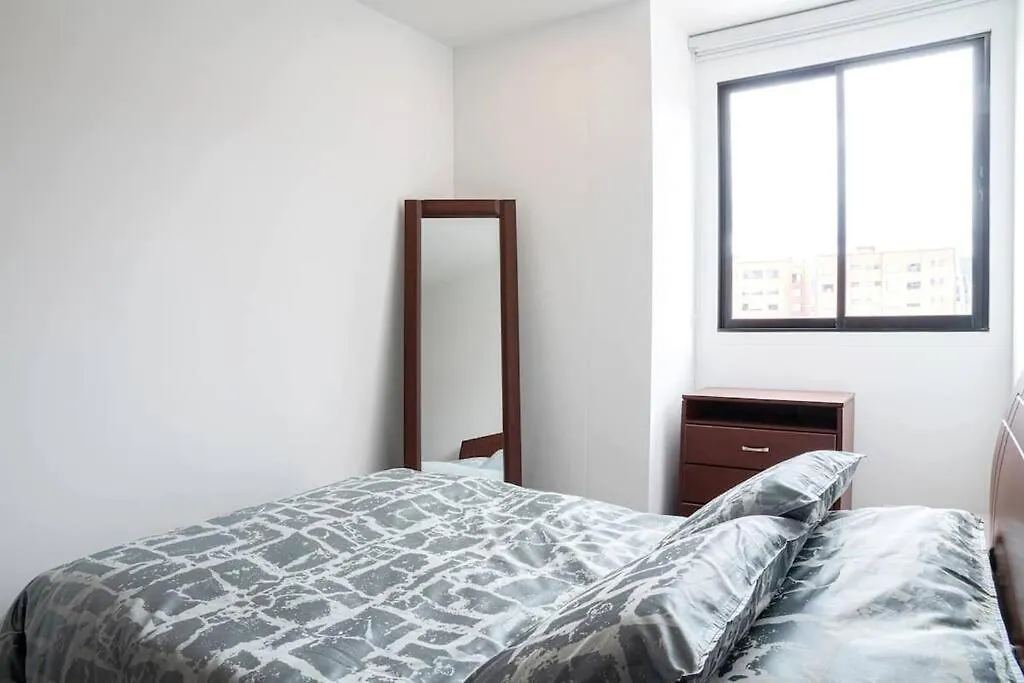 Apartment 2Bd Near Country Club & Unicentro Condo 45 Bogota