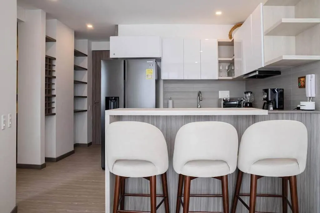 2Bd Near Country Club & Unicentro Condo 45 Bogota Apartment